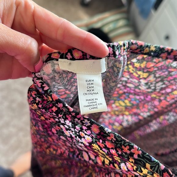 Floral maxi dress - Picture 2 of 8